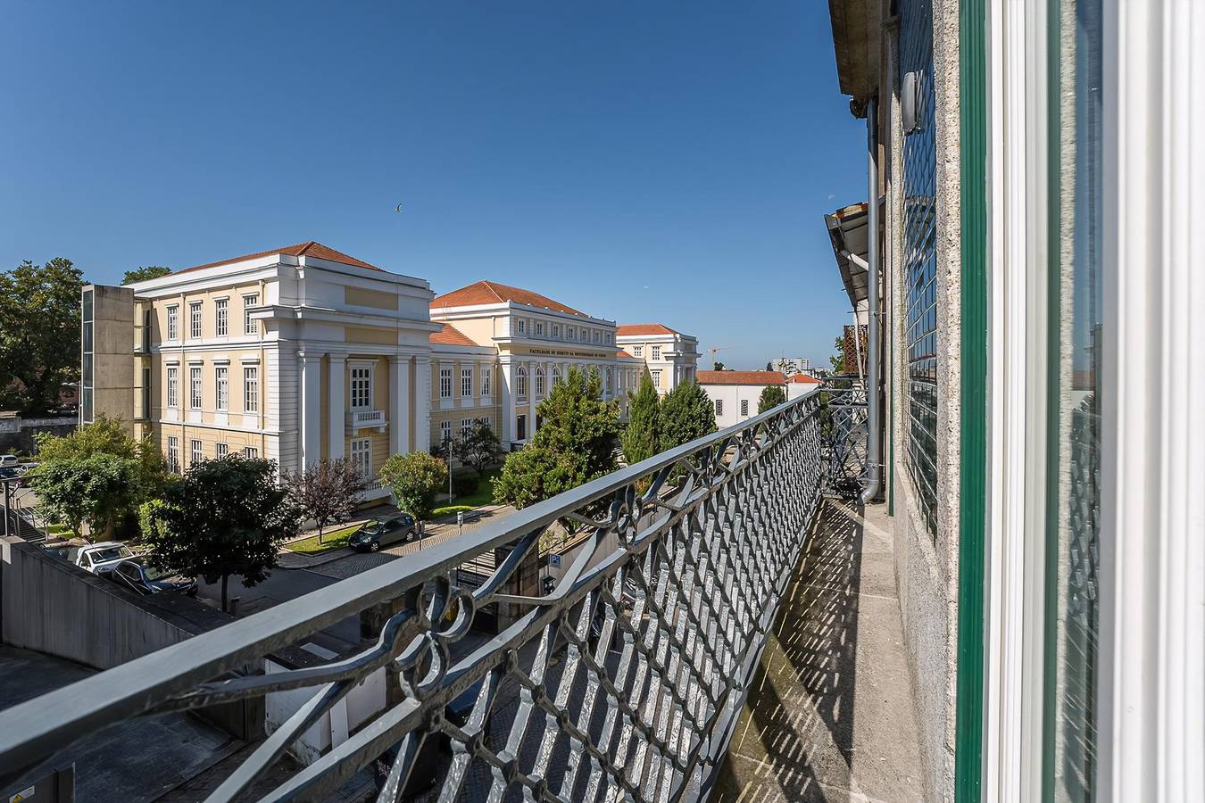 Geheel appartement, Vakantieappartement voor 2 personen met balkon in Cedofeita, Porto