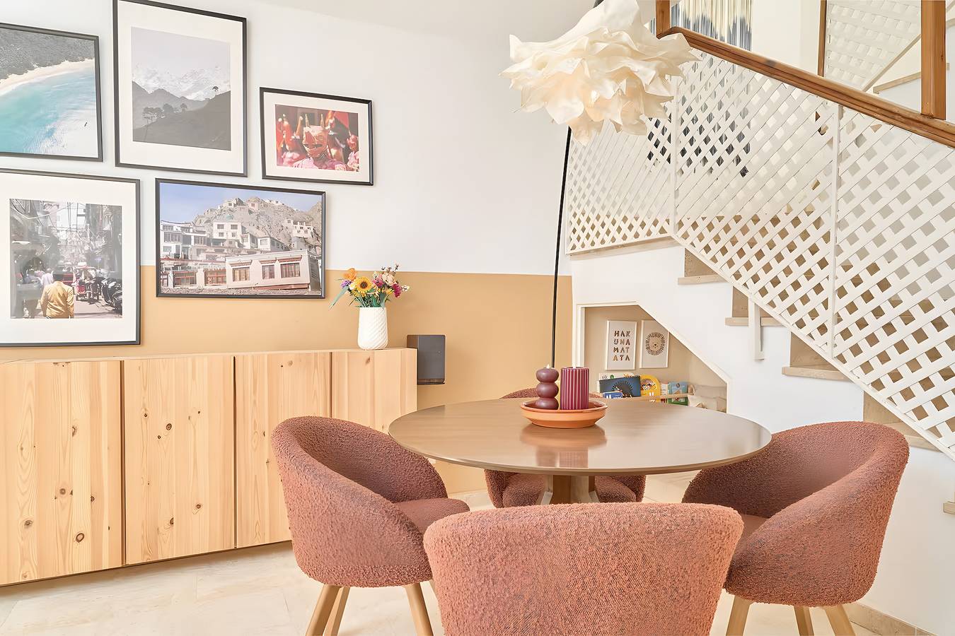 Holiday Home 'Lena Town House' with Pool, Mountain View, Wi-Fi and Air Conditioning in Playa de Burriana, Nerja