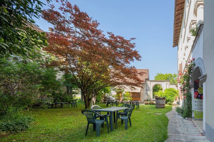 Antica Pieve Limana – Double Room with Breakfast Included in Limana, Carnic Prealps