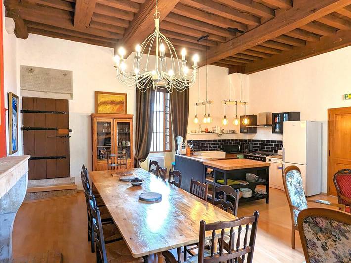 Historisches & komfortables Quartier mit Garten und Grill, hochwertige Betten, inkl. WLAN in Châtillon-sur-Seine, Montbard und Umgebung