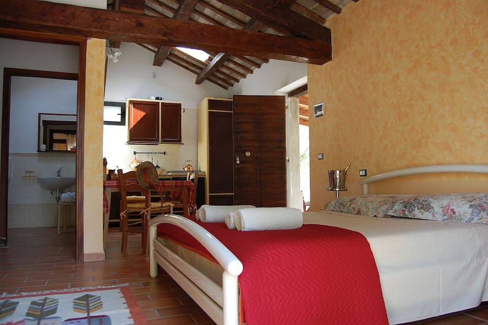 Residenza la Canonica / Studio Dependance in Pesaro, Valle del Metauro