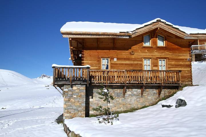 Chalet pour 12 personnes, avec sauna et balcon à Huez