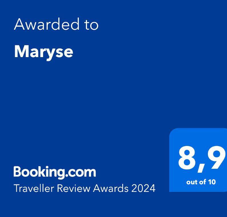 Double Room in Douvrin, Région de Béthune