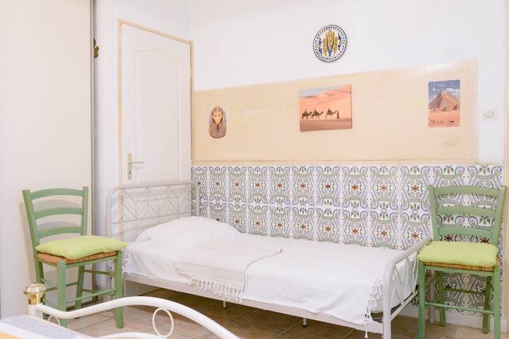 Chambre d'hôtes 'Chambre Double Classique' avec jardin commun et climatisation in Saint-Cyprien, Côte méditerranéenne (France)