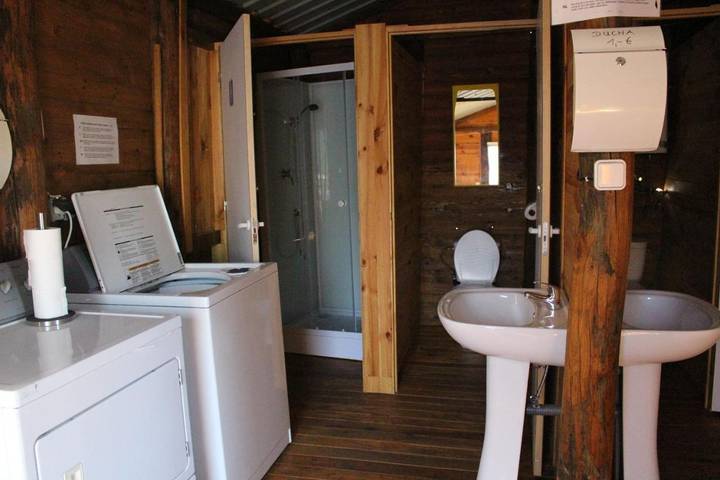 Location de vacances pour 4 personnes, avec vue ainsi que terrasse et jardin, animaux acceptés à Gualchos - 4