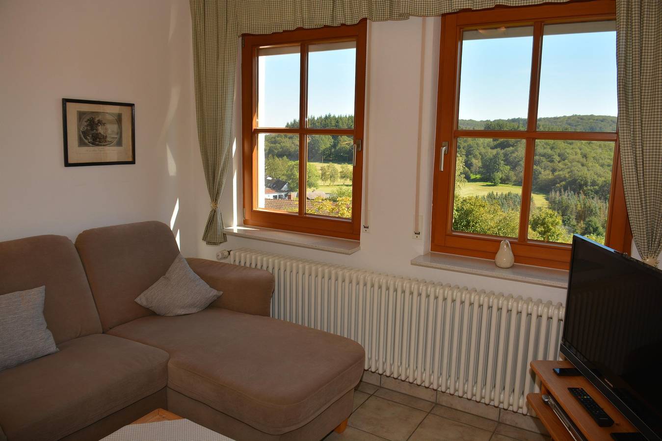Ganze Ferienwohnung, Ferienwohnungen Haus Marianne in Osteifel