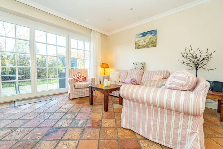 Ferienhausteil Senhuk. Mit Garten und Terrasse für bis zu 6 Personen. in Westerland, Sylt (Gemeinde)