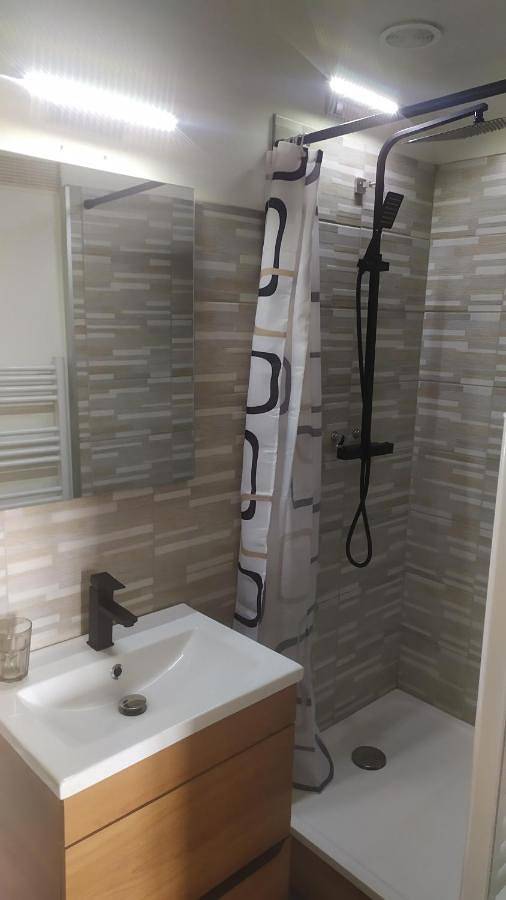 Appartement entier, One-Bedroom Apartment in Malzéville, Région de Nancy