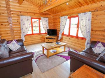 Lodge for 4 People in Rutland, Midlands, Photo 3
