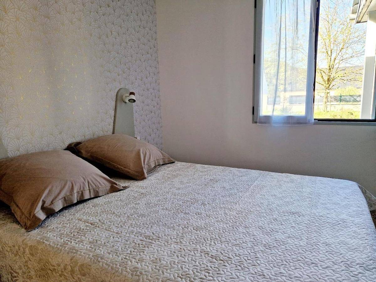 One-Bedroom House in Sébrazac, Aveyron