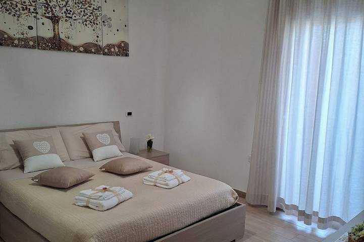 Location de vacances pour 4 personnes, avec Balcon et Jardin dans Dolianova
