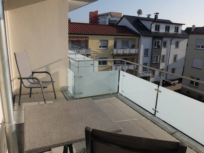 Ferienwohnung für 2 Personen, mit Balkon/Terrasse und Balkon in Friedrichshafen