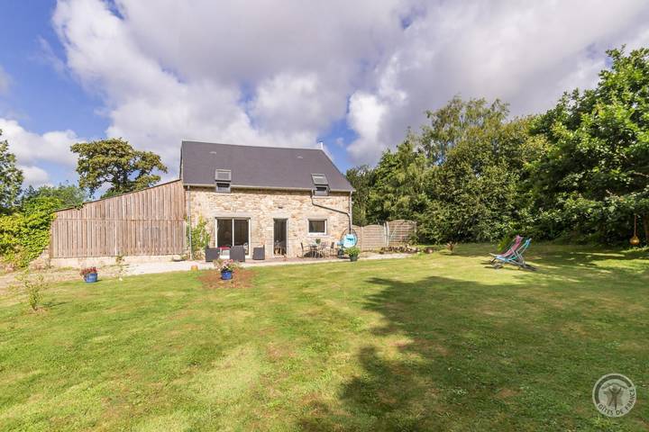 Gîte pour 4 personnes, avec jardin et terrasse dans Breuville