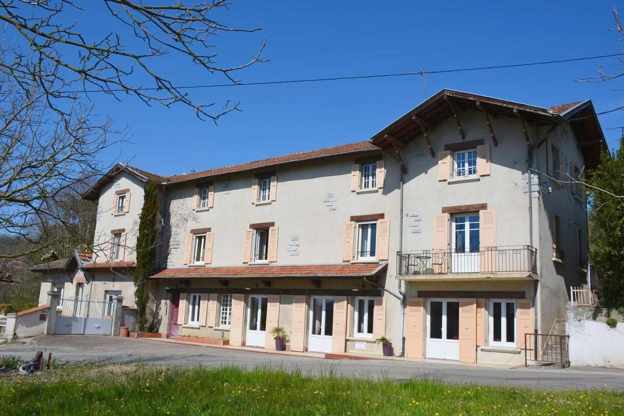 Chambres d´Hôtes Le Cèdre Bleu in Saint-Lattier, Isère