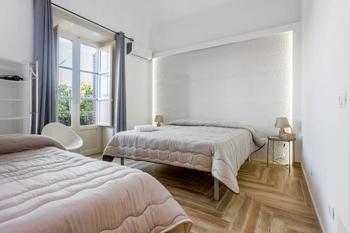Vakantieappartement voor 9 personen, met balkon in Palermo