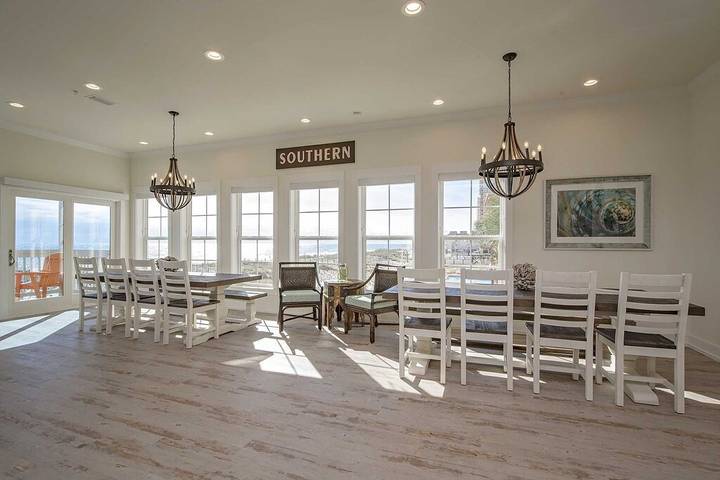 Vacation rental for 26 people, with pool and balcony, with pets in Baldwin County