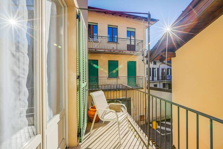 Gîte pour 4 personnes, avec balcon dans Stresa