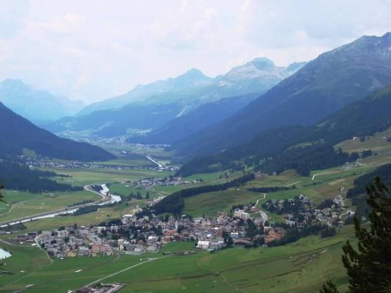 Ganze Wohnung, Culaischem 1 in Zuoz, Sankt Moritz