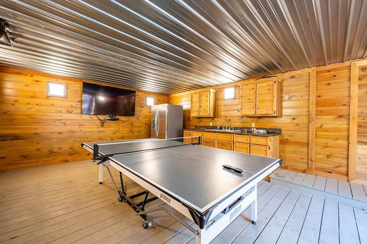 Vacation rental for 14 people in Broken Bow