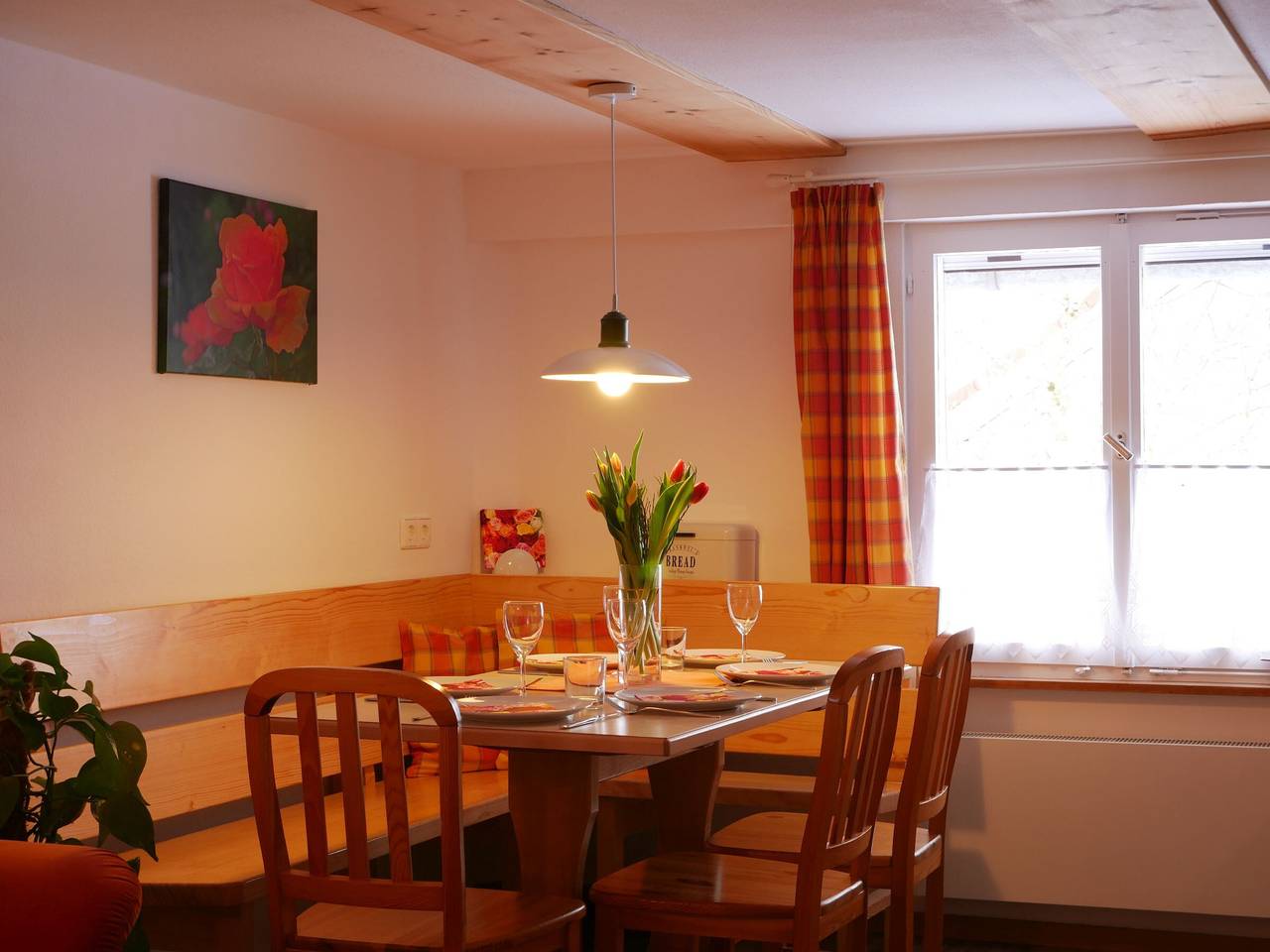 Ganze Wohnung, Ferienwohnung 'Rose' mit Gemeinschaftsgarten, Balkon und Wi-Fi in Weilheim, Südschwarzwald