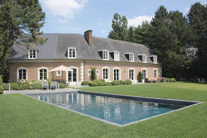 Chambre d’hôte pour 2 personnes, avec piscine ainsi que jardin et vue