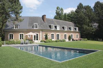 Chambre d’hôte pour 2 personnes, avec jardin ainsi que vue et piscine à Braine-l'Alleud