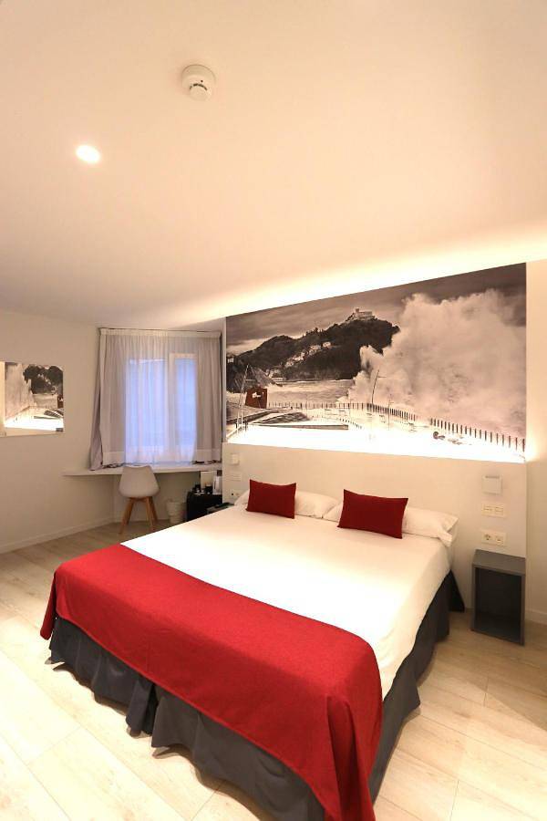Standard Double Room in Astigarraga, Guipuscoa