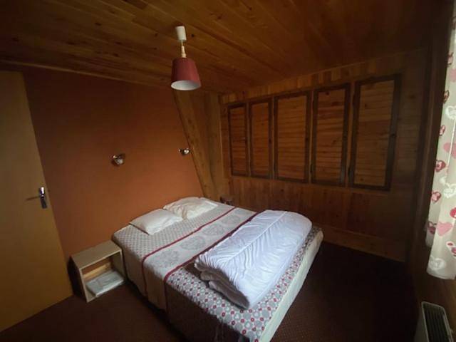 Gîte pour 10 personnes, avec balcon ainsi que vue et jardin à Chastreix - 2