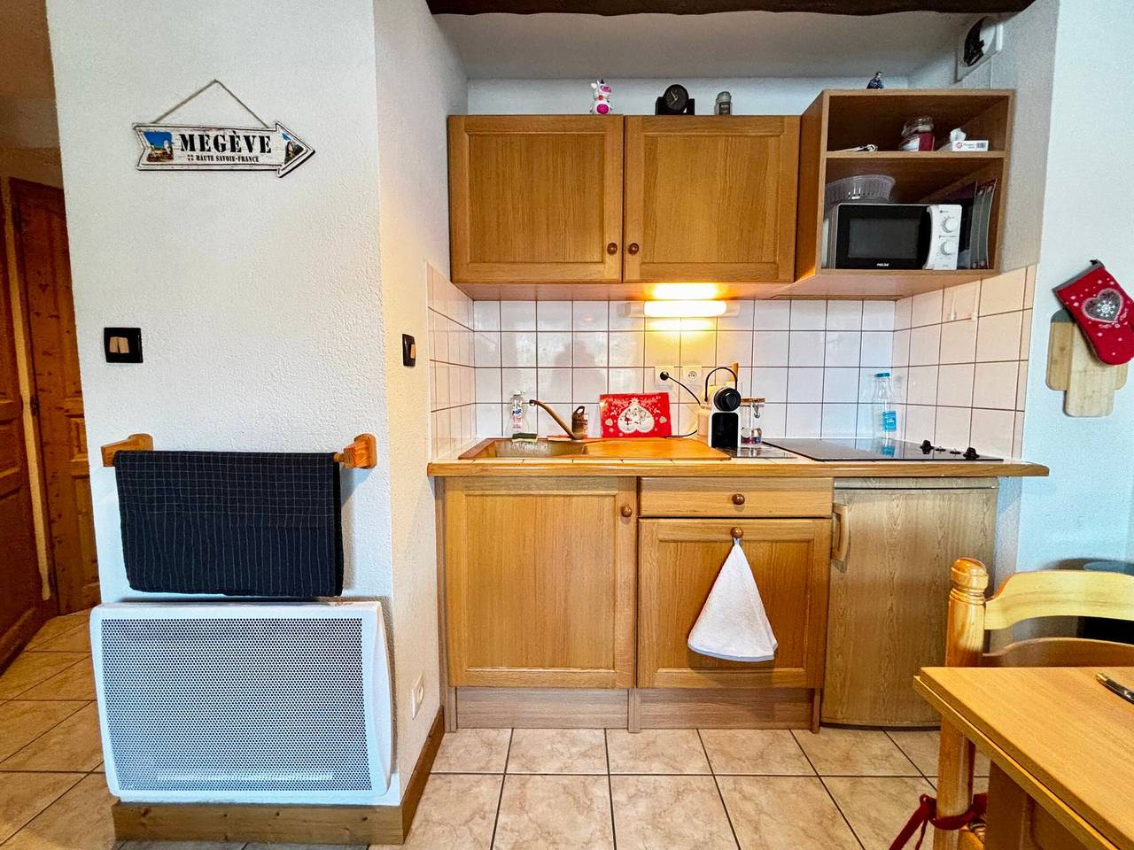 Ganze Wohnung, Apartment für 4, direkt an den Evettes-Pisten in Flumet, Albertville und Umgebung