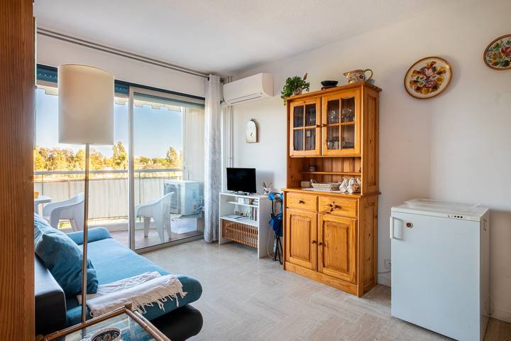 Gîte pour 3 personnes, avec jardin à Mandelieu-la-Napoule - 4