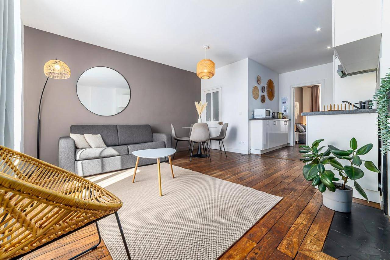 Appartement entier, Two-Bedroom Apartment in Melun, Seine-et-Marne