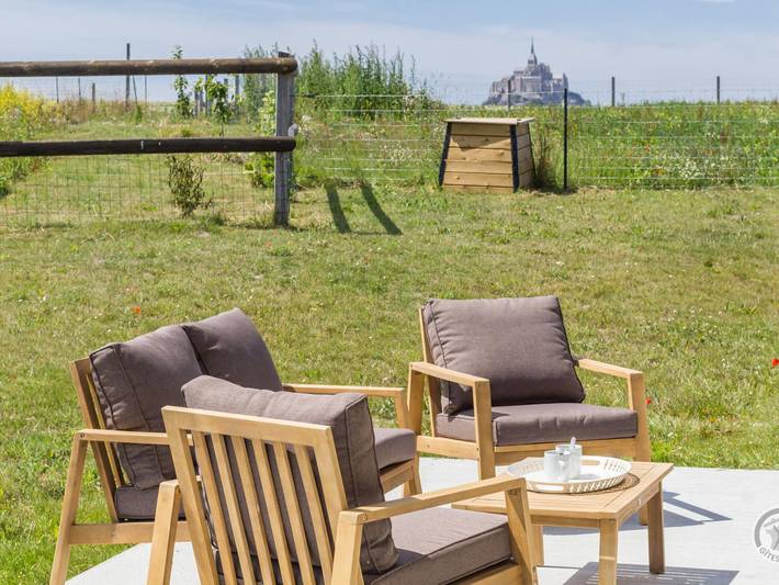 Gîte pour 4 personnes, avec jardin dans Ardevon - 2