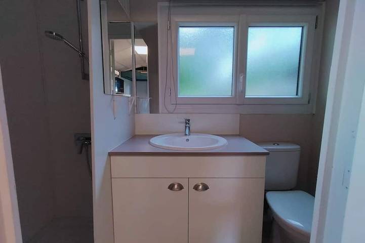 Chalet pour 5 personnes, avec Jacuzzi et Jardin dans l' Ain - 4