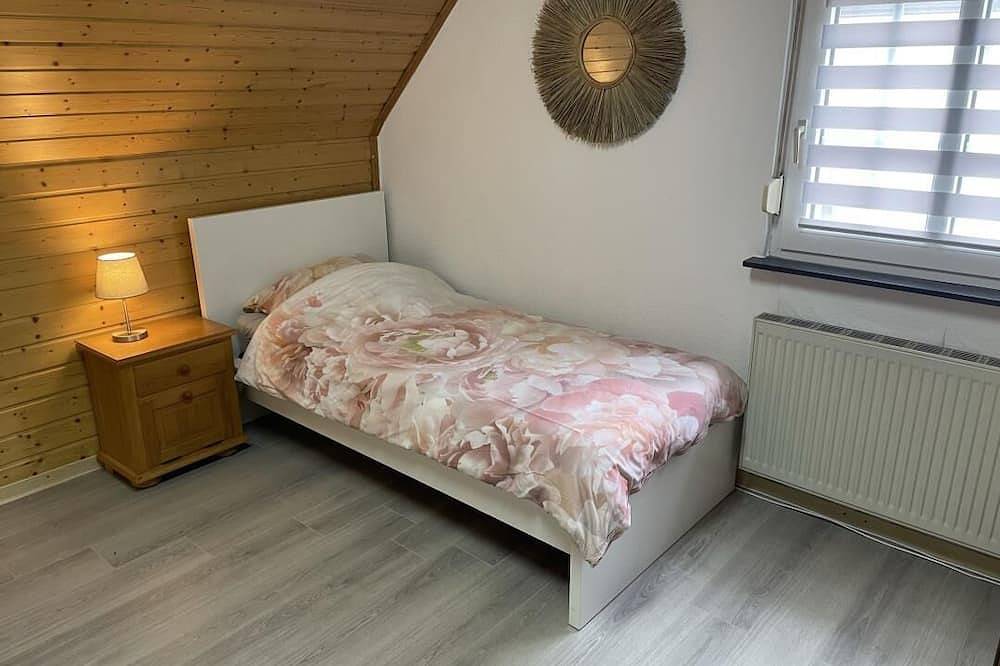 Ganze Wohnung, Schicke Ferien- und Monteurswohnung 53 qm Philippsburg in Philippsburg, Rheinebene