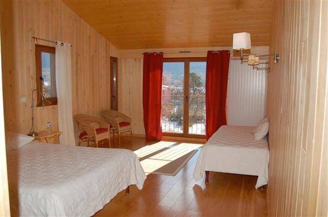 Maison Rouge in Plan-d'Aups-Sainte-Baume, Côte méditerranéenne (France)