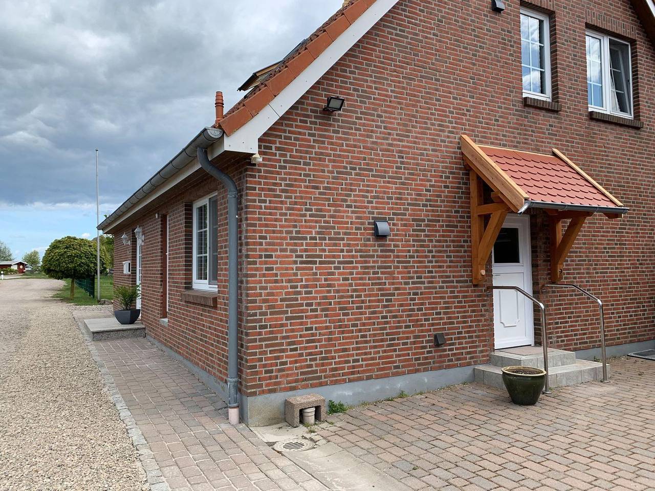 Ganze Wohnung, Sonnige Unterkunft Sundblick mit Garten, Terrasse und Kaminofen auf Fehmarn in Westfehmarn, Fehmarn