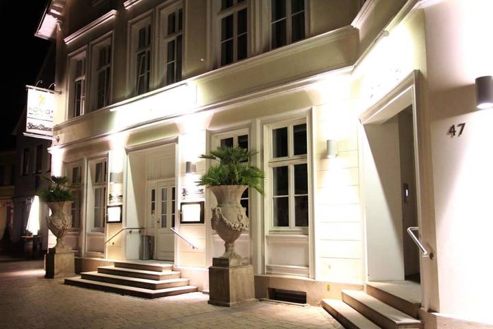 Hotel für 4 Personen