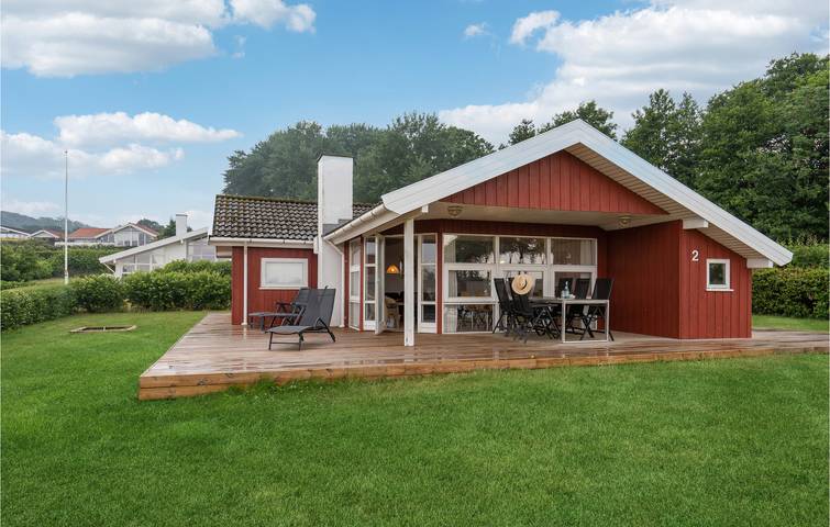 Vacation house for 8 people, with yard and sauna as well as terrace and hot tub, kid friendly - 1