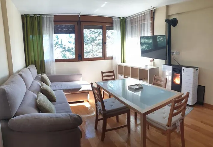 Ferienwohnung für 4 Personen, mit Ausblick - 1