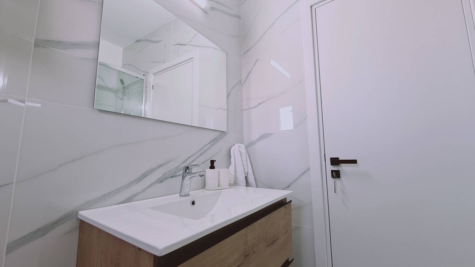 Ganze Wohnung, 81 Kap - Azure Dream Apartment in Kapari, Südzypern