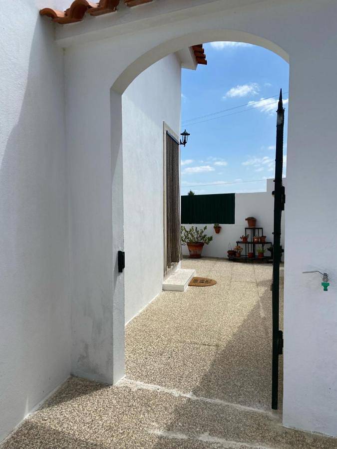 Casa do Canto - Uma casa no campo, perto da praia. in Óbidos, Leiria distrito