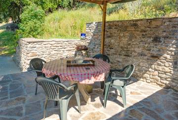 Gîte pour 6 Personnes dans Gabriac, Région de Florac, Photo 3