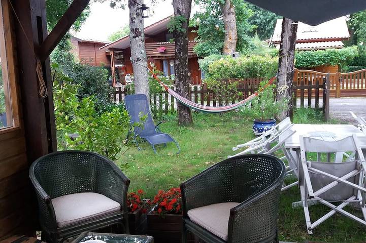 Maison pour 7 personnes, avec piscine ainsi que jardin et terrasse à Lanton