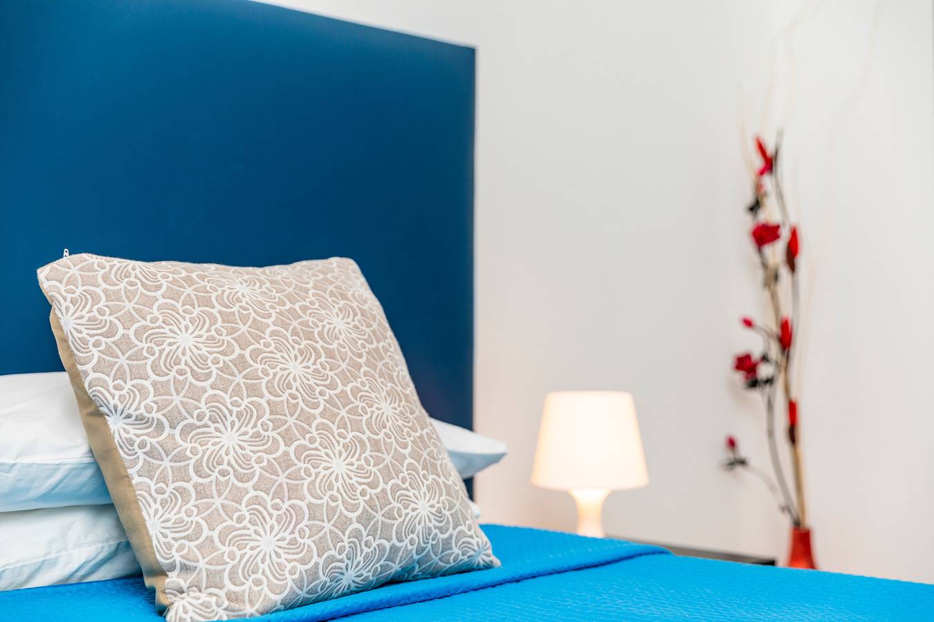 Camera 'Matrimoniale Con Cucina' con Wi-Fi e Aria Condizionata in Catania, Catania e dintorni