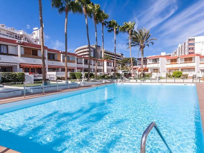 Bungalow für 4 Personen, mit Pool und Garten sowie Balkon in Playa del Inglés