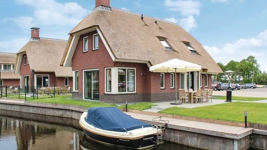 Ferienhaus für 9 Personen, mit Whirlpool und Garten sowie Sauna