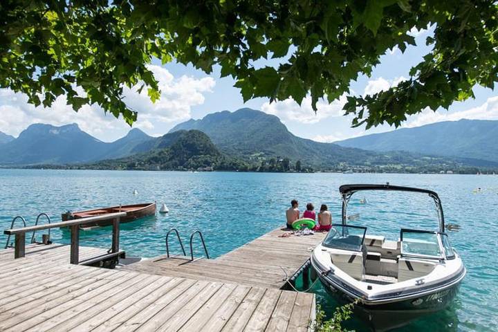 Hôtel pour 2 personnes, avec sauna et bassin pour enfant ainsi que piscine et jardin dans Talloires-Montmin - 2