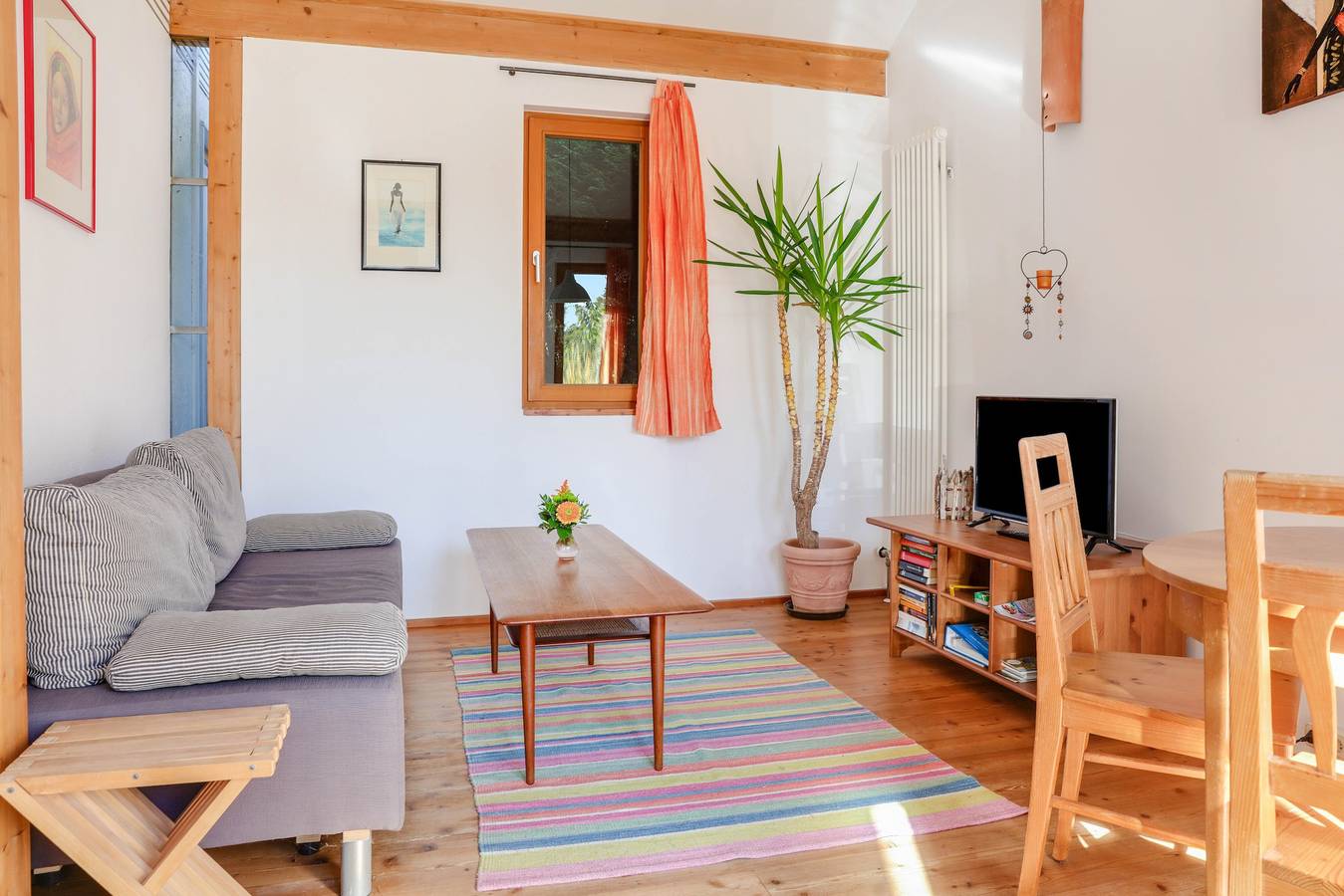 Ganze Wohnung, Ferienwohnung "Oestreich" in der Nähe des Chiemsees mit Wlan & Terrasse in Chieming, Chiemsee