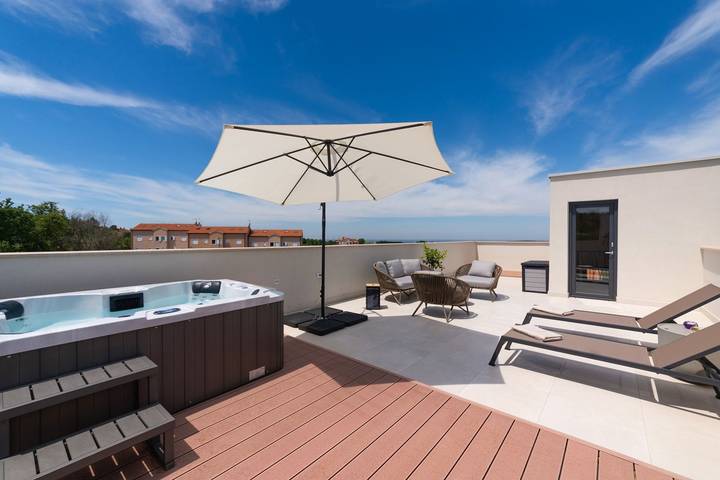 Ferienhaus für 6 Personen, mit Pool und Balkon sowie Garten in Nova Vas - 4