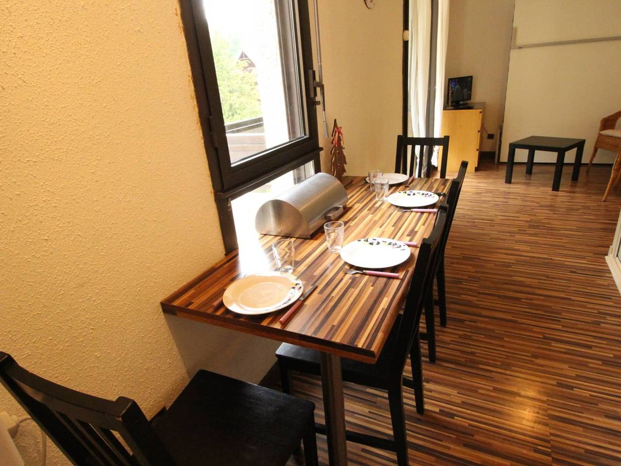 Estudio entero, Luchon - Estudio 2/3 pers., balcón, telecabina, cerca de tiendas y termas in Luchon-Superbagnères, Bagnères-de-Luchon